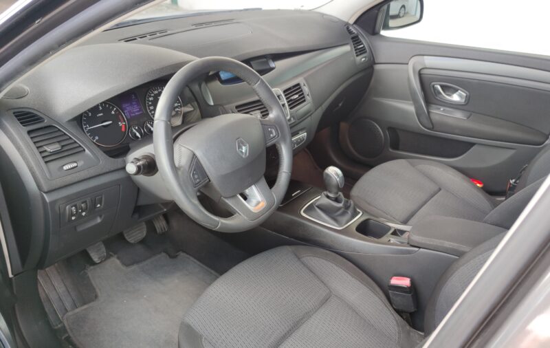 RENAULT LAGUNA 1.5 DCI