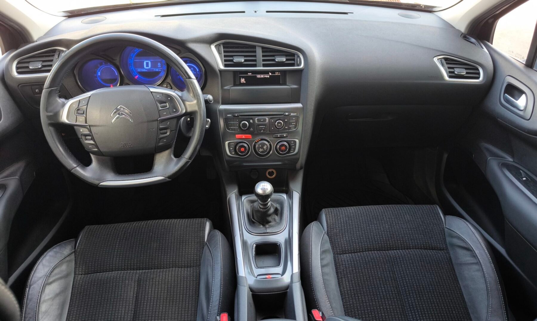 CITROEN C4 1.6e- HDI