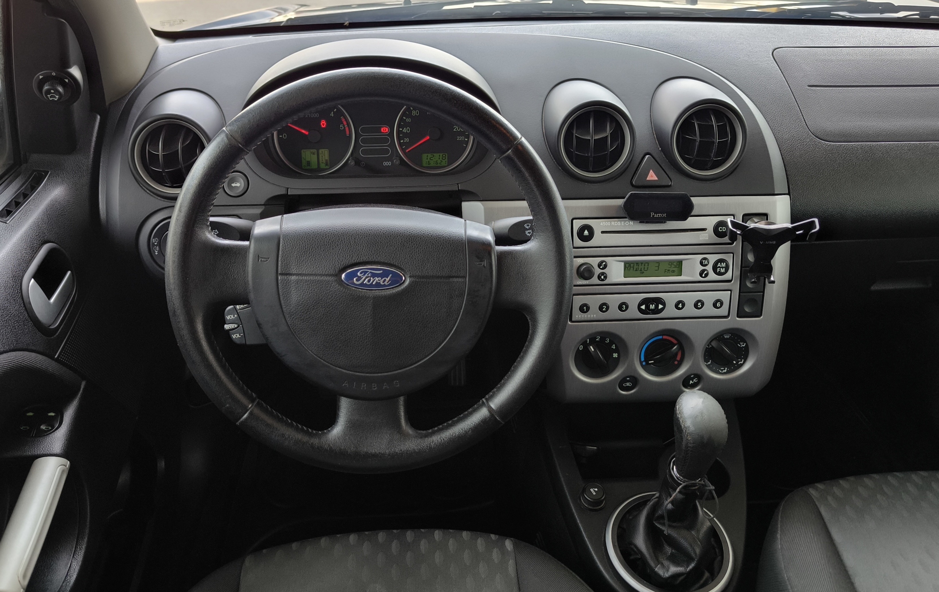 FORD FIESTA 1.4 tcdi