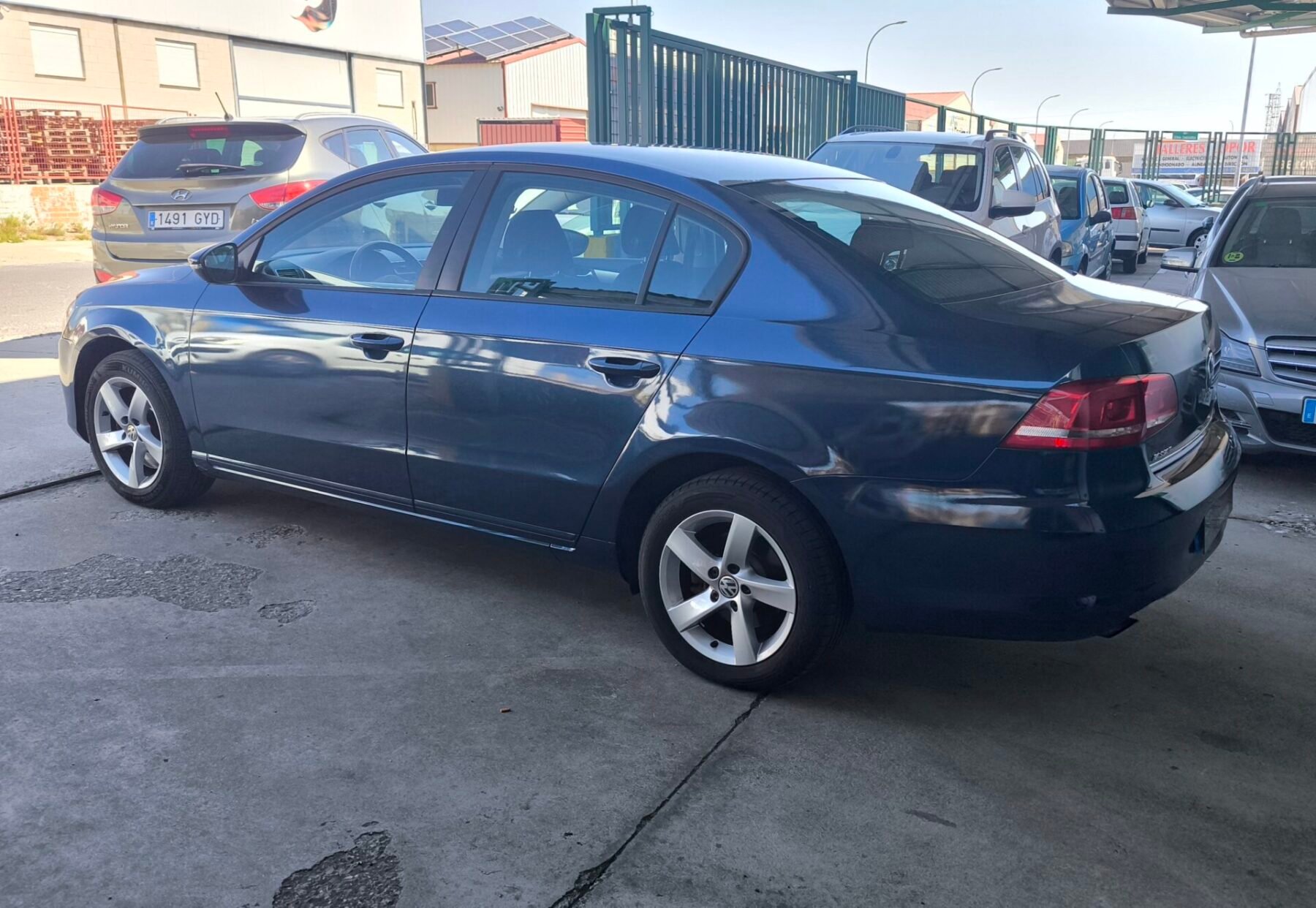 VOLKSWAGEN PASSAT 1.6 TDI 