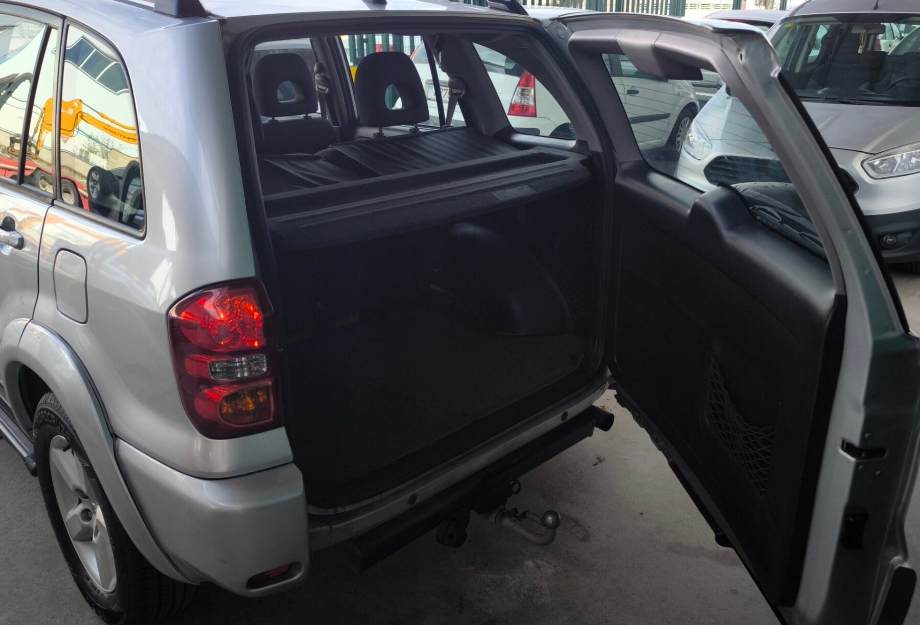 TOYOTA RAV4 2.0 D-4D 