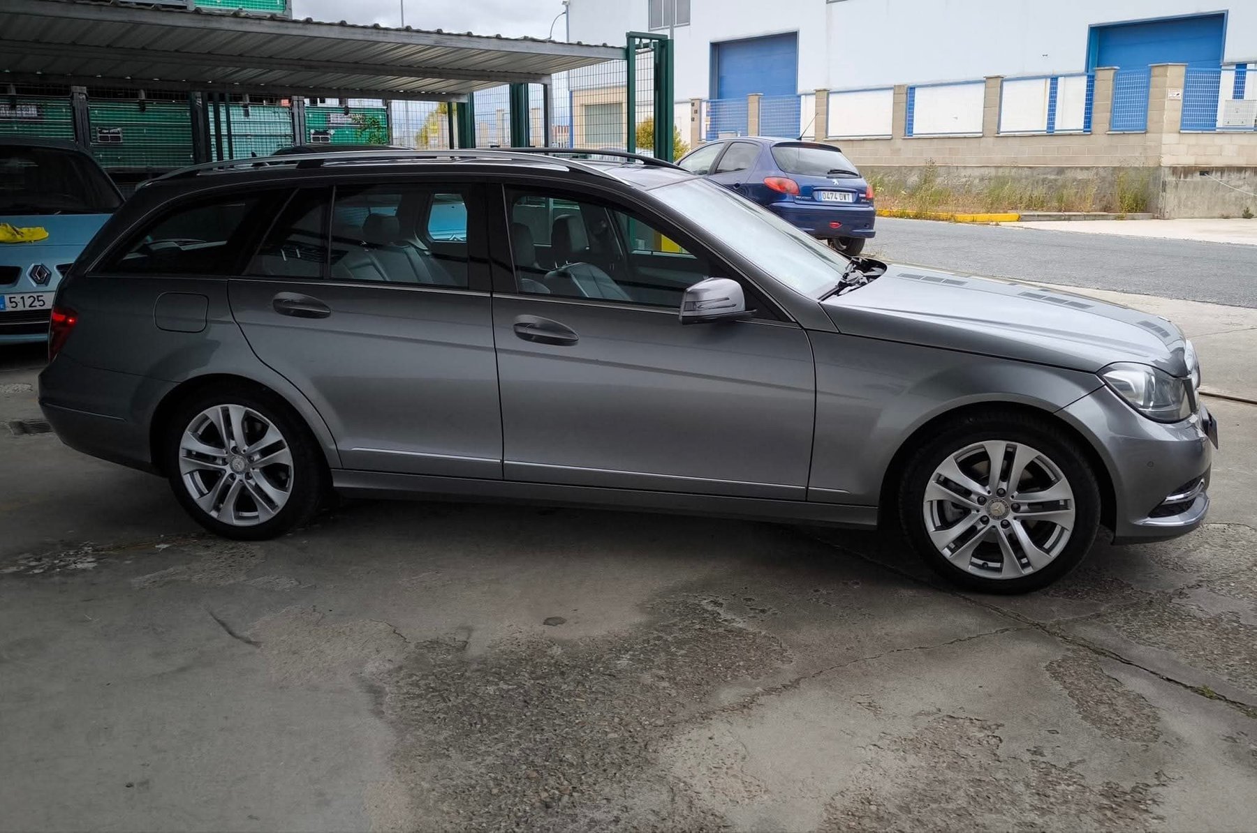 MERCEDES-BENZ CLASE C 220 CDI