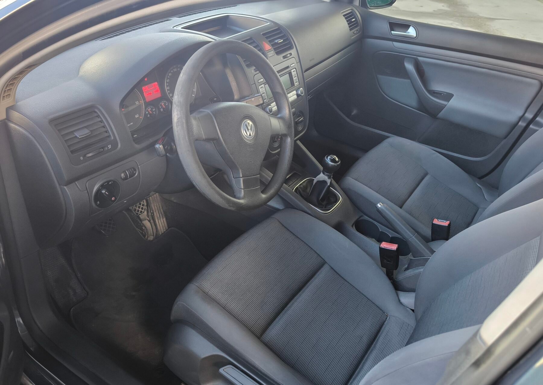VOLKSWAGEN Golf 1.9 TDI 