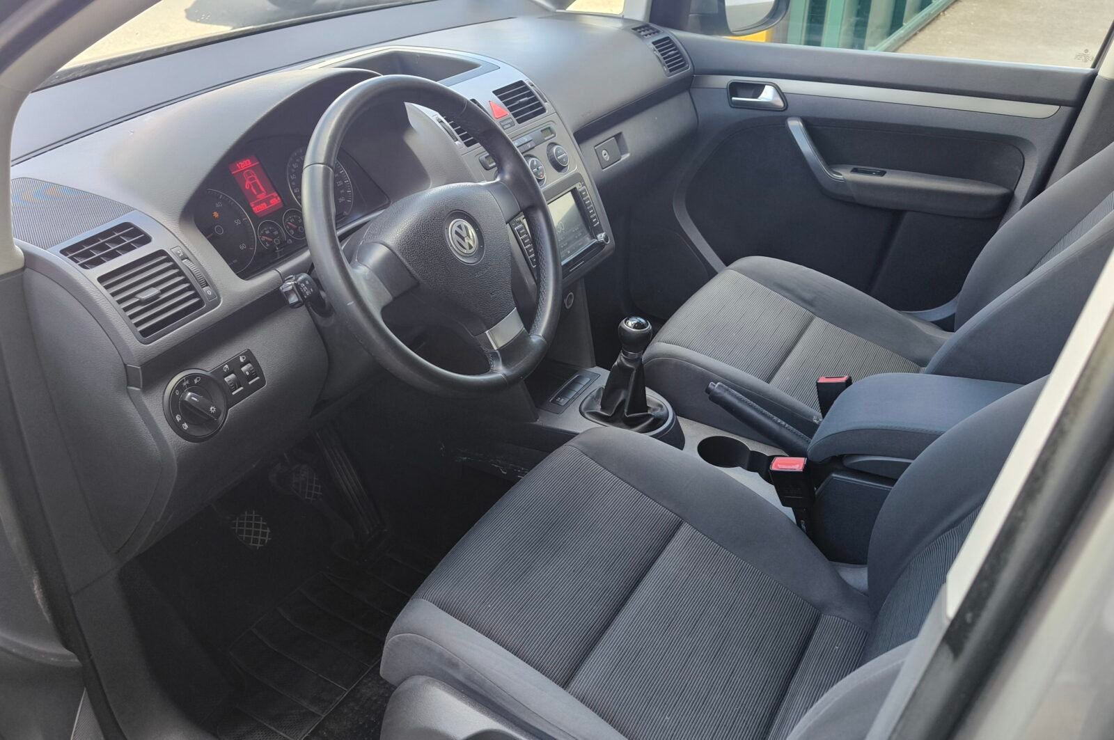 VOLKSWAGEN Touran 1.9 TDI 