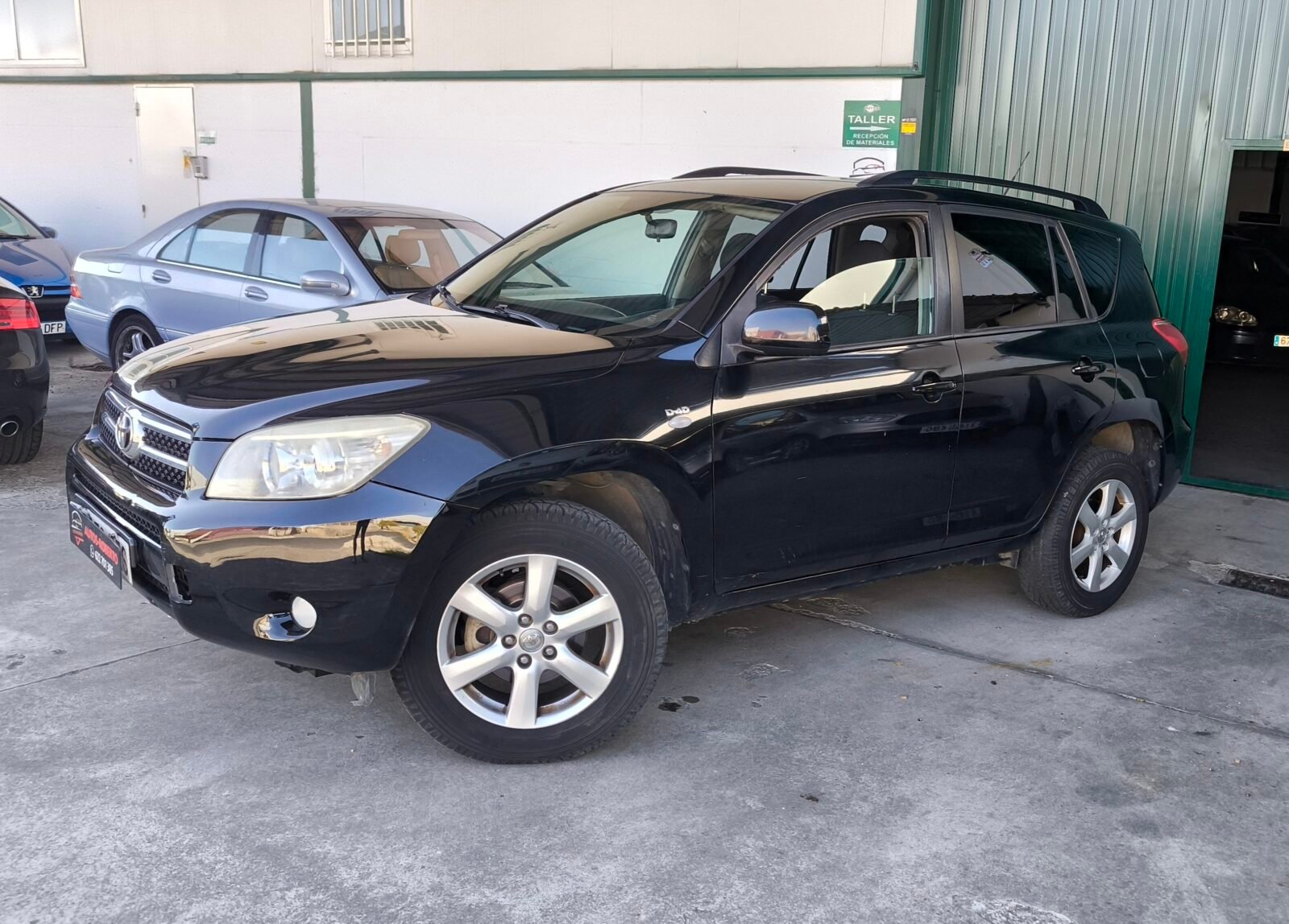 TOYOTA RAV4 2.2