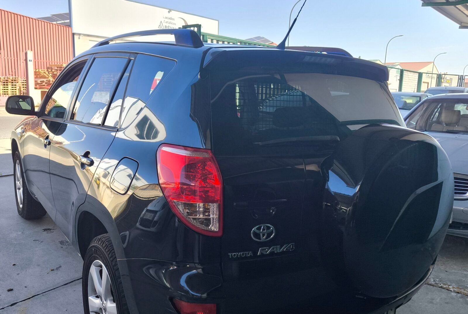 TOYOTA RAV4 2.2
