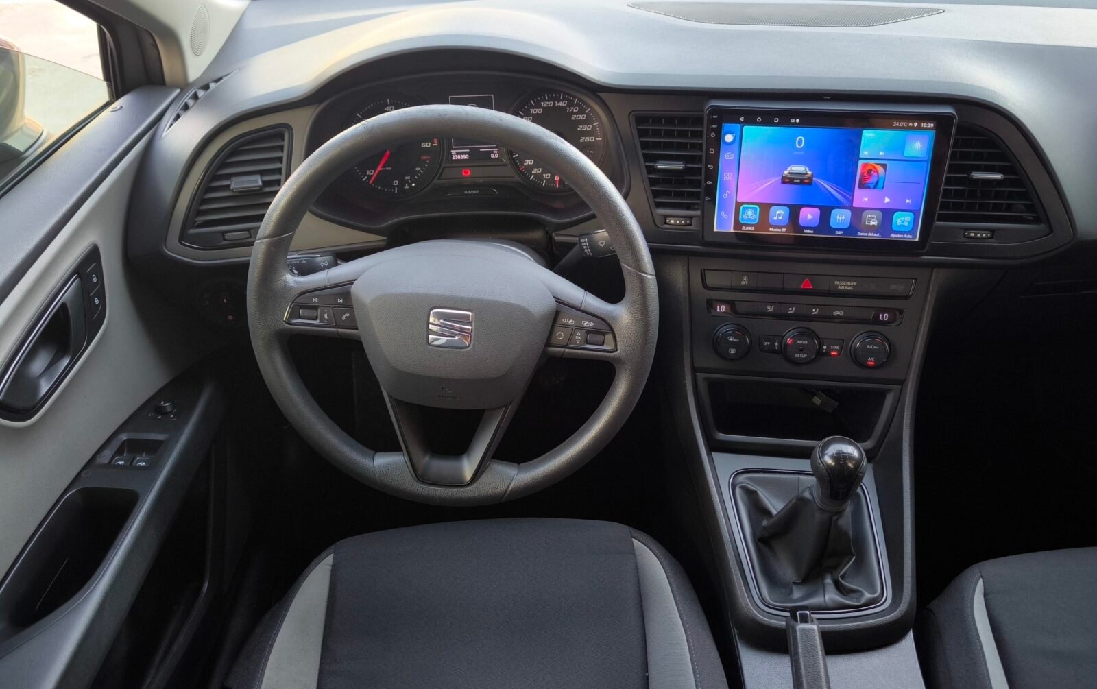 SEAT LEON 1.6 TDI 