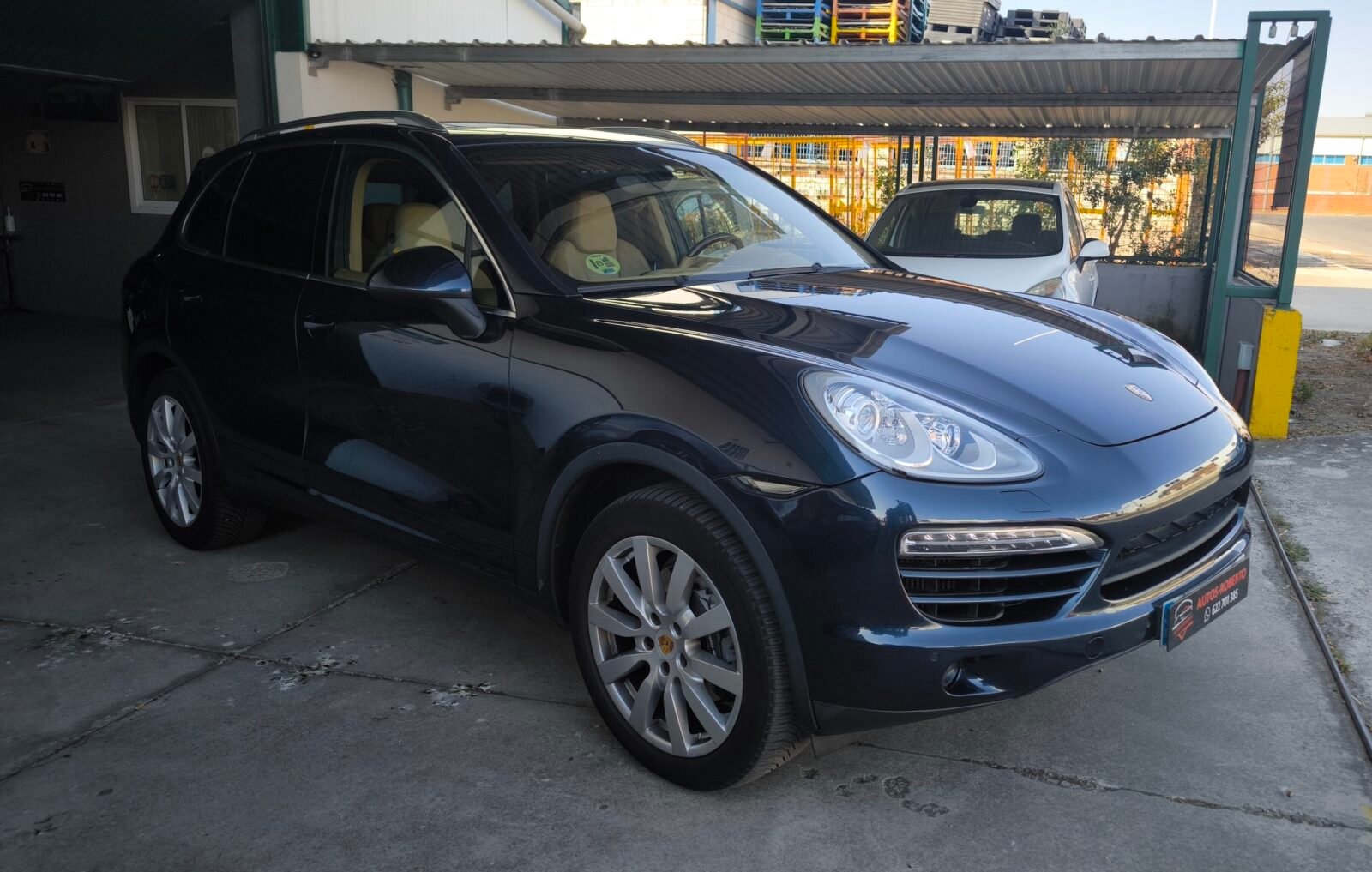 PORSCHE Cayenne 3.0 V6