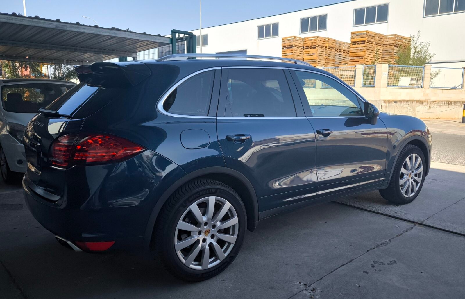 PORSCHE Cayenne 3.0 V6