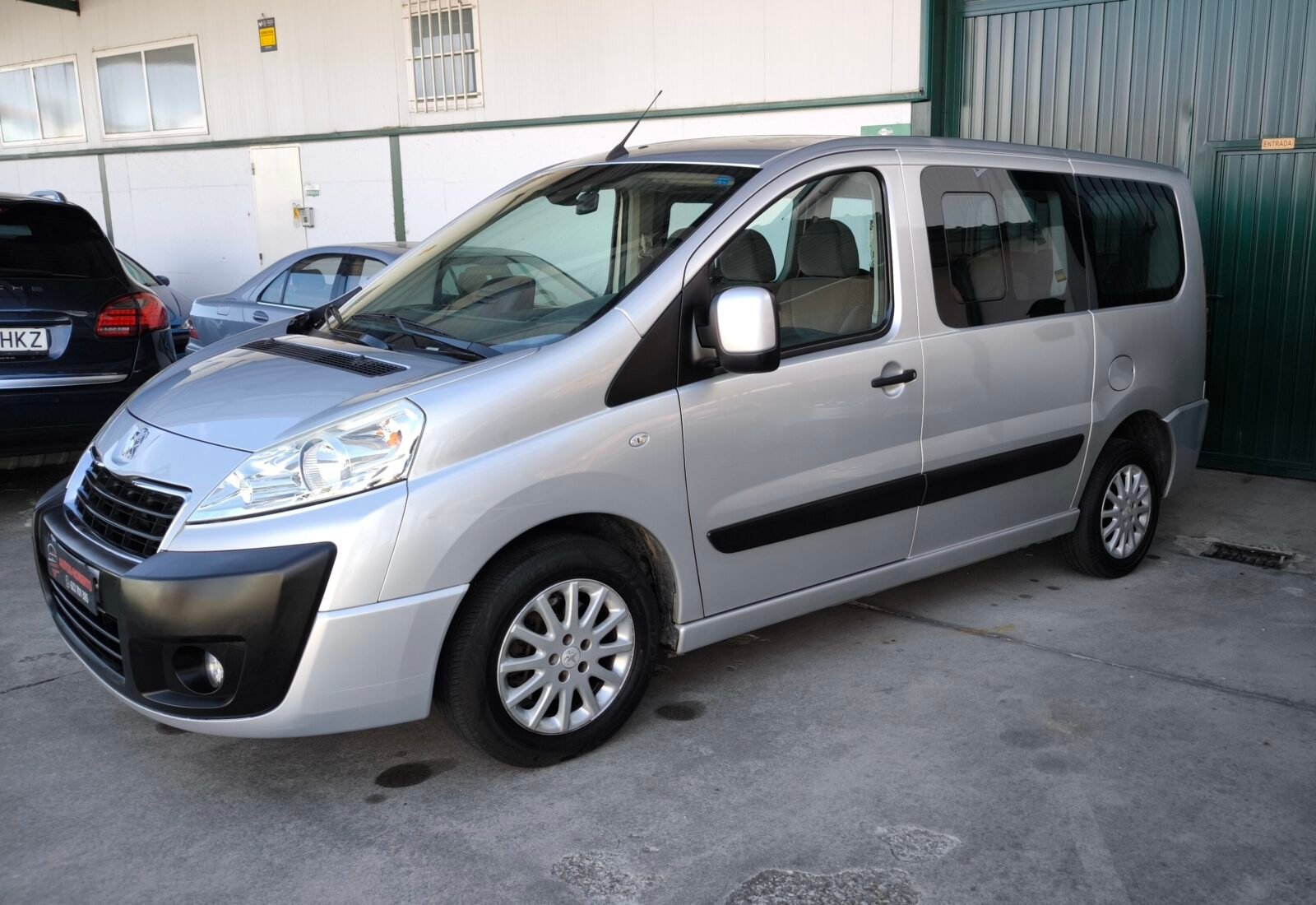 PEUGEOT Exper 2.0 HDI 
