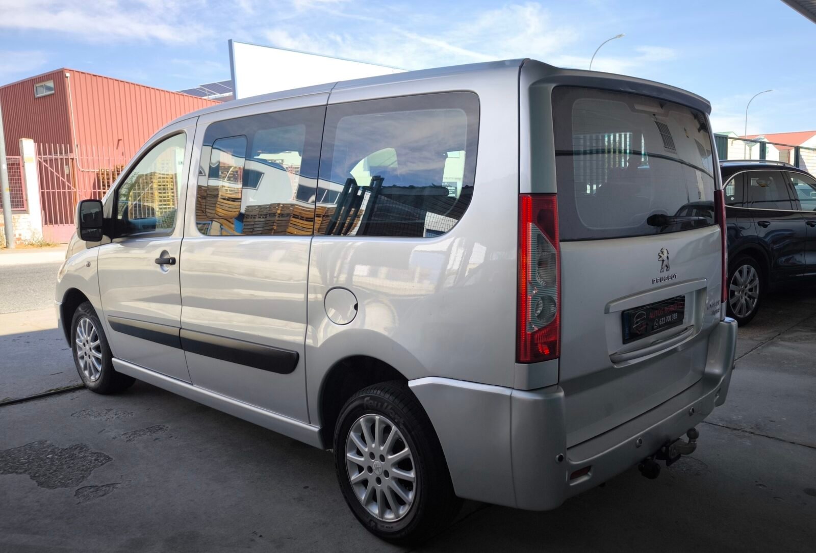PEUGEOT Exper 2.0 HDI 