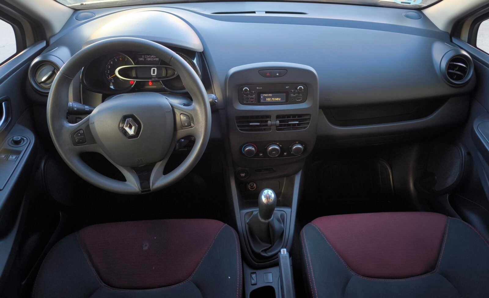 RENAULT Clio 1.2 Sport tourer 