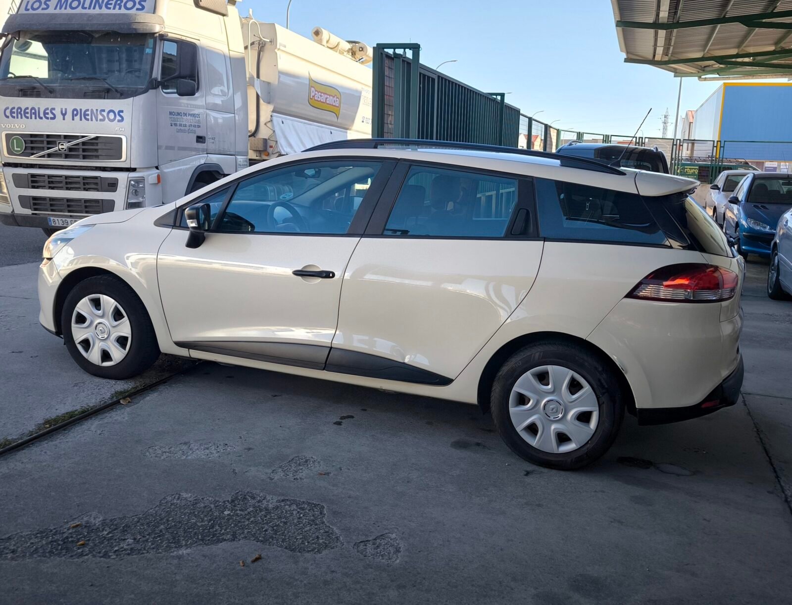 RENAULT Clio 1.2 Sport tourer 